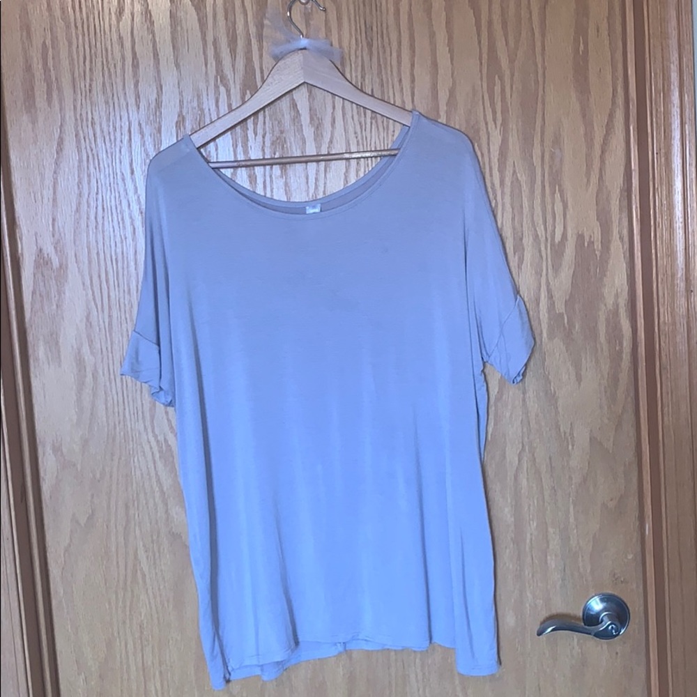 Casual cute grey top
